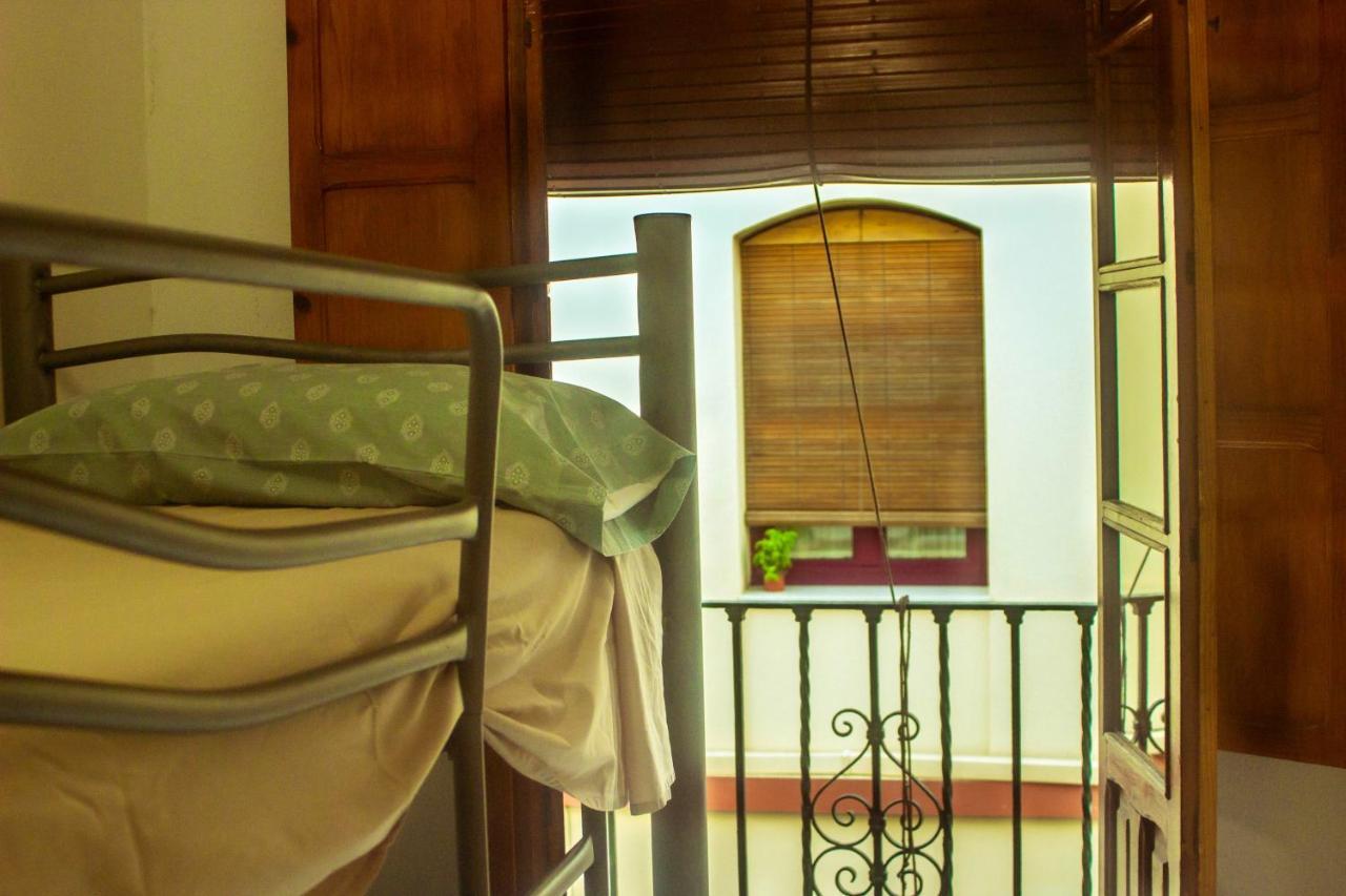 Comfortable In 65 M² With Balcony Séville