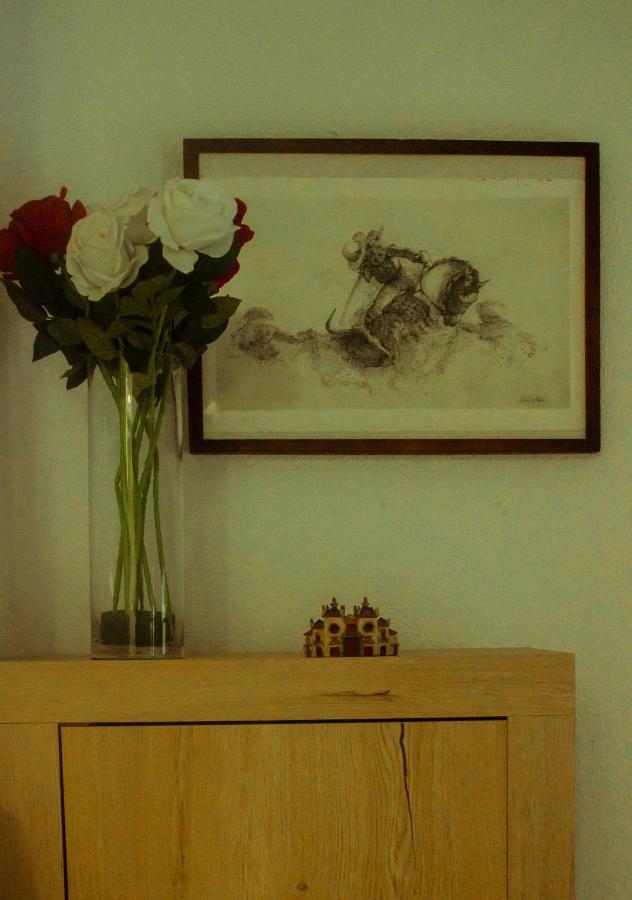 Comfortable In 65 M² With Balcony Appartement *