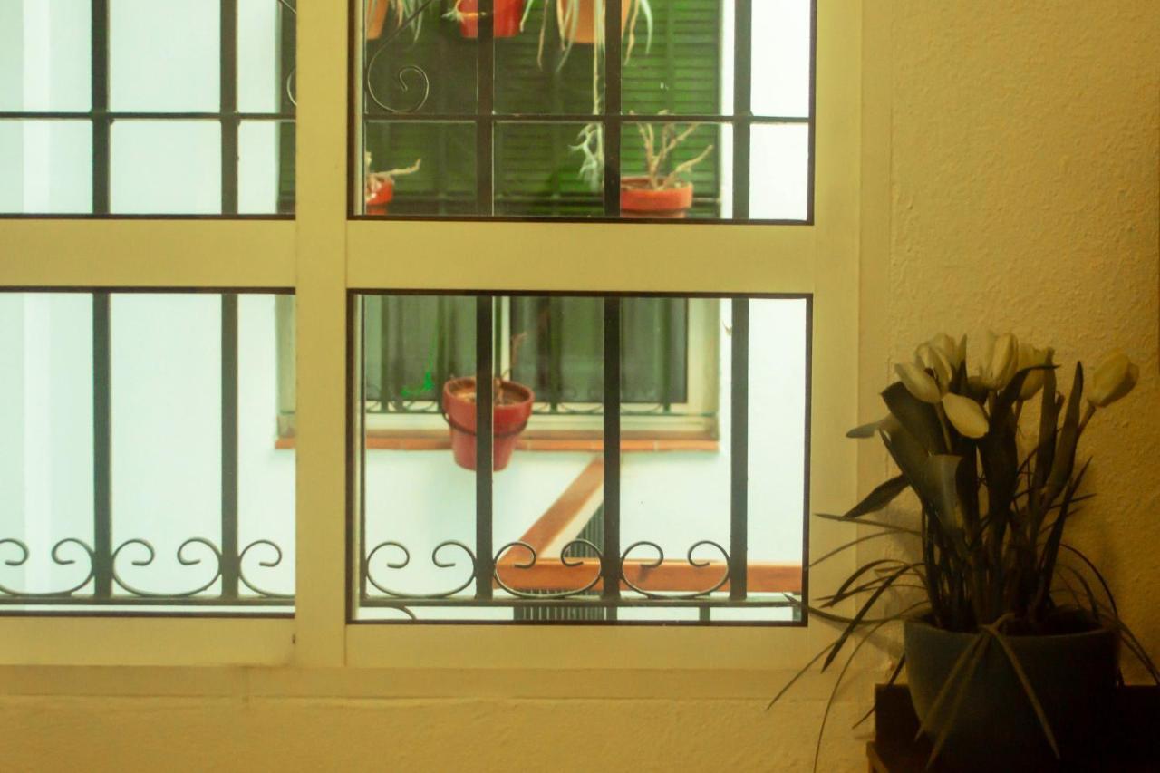 Comfortable In 65 M² With Balcony Appartement Séville